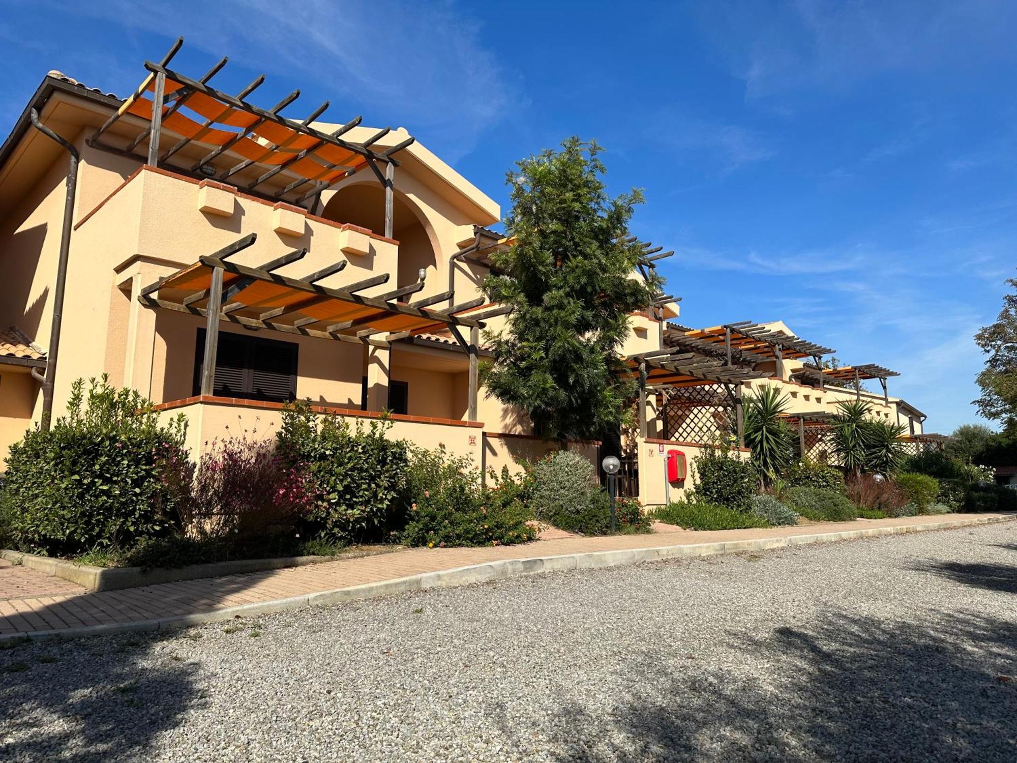 Residence Talamone Il Poderino Экстерьер фото